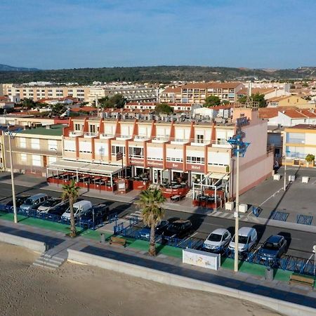 Logis Hotel & Restaurant Mediterranee Port-la-Nouvelle Kültér fotó