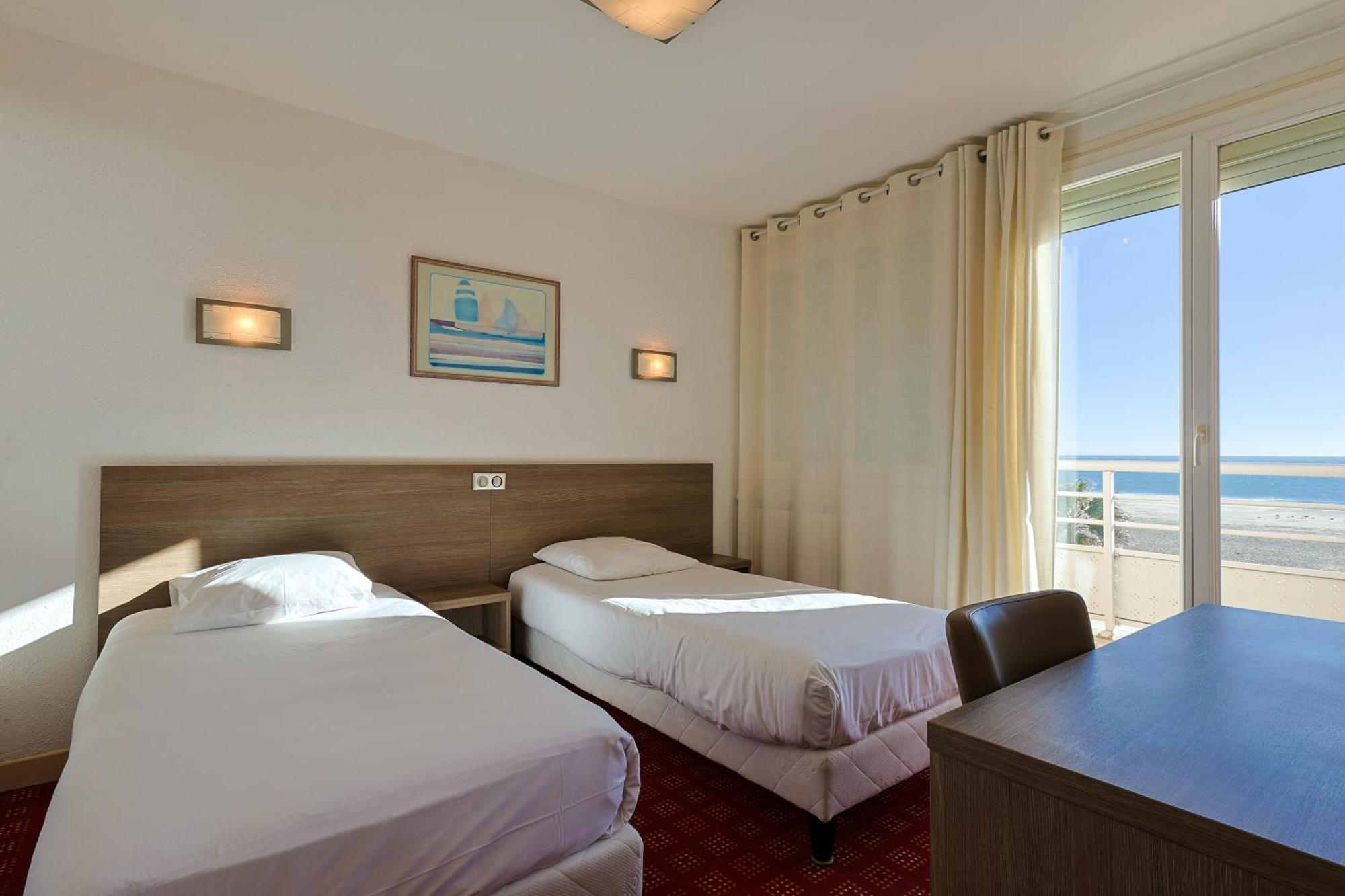 Logis Hotel & Restaurant Mediterranee Port-la-Nouvelle Kültér fotó